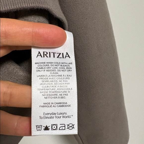 Aritzia sweat fleece taupe perfect zip hoodie sz xs xsmall worn once - Picture 4 of 12